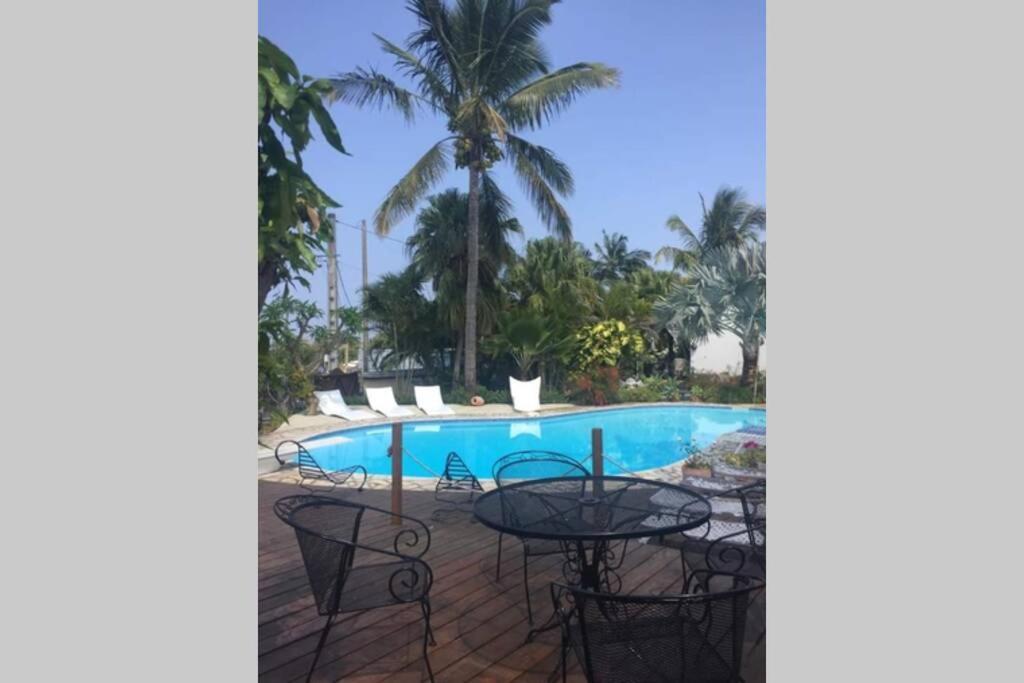 Le Pavillon Villa แซ็งต์หลุยส์ ภายนอก รูปภาพ